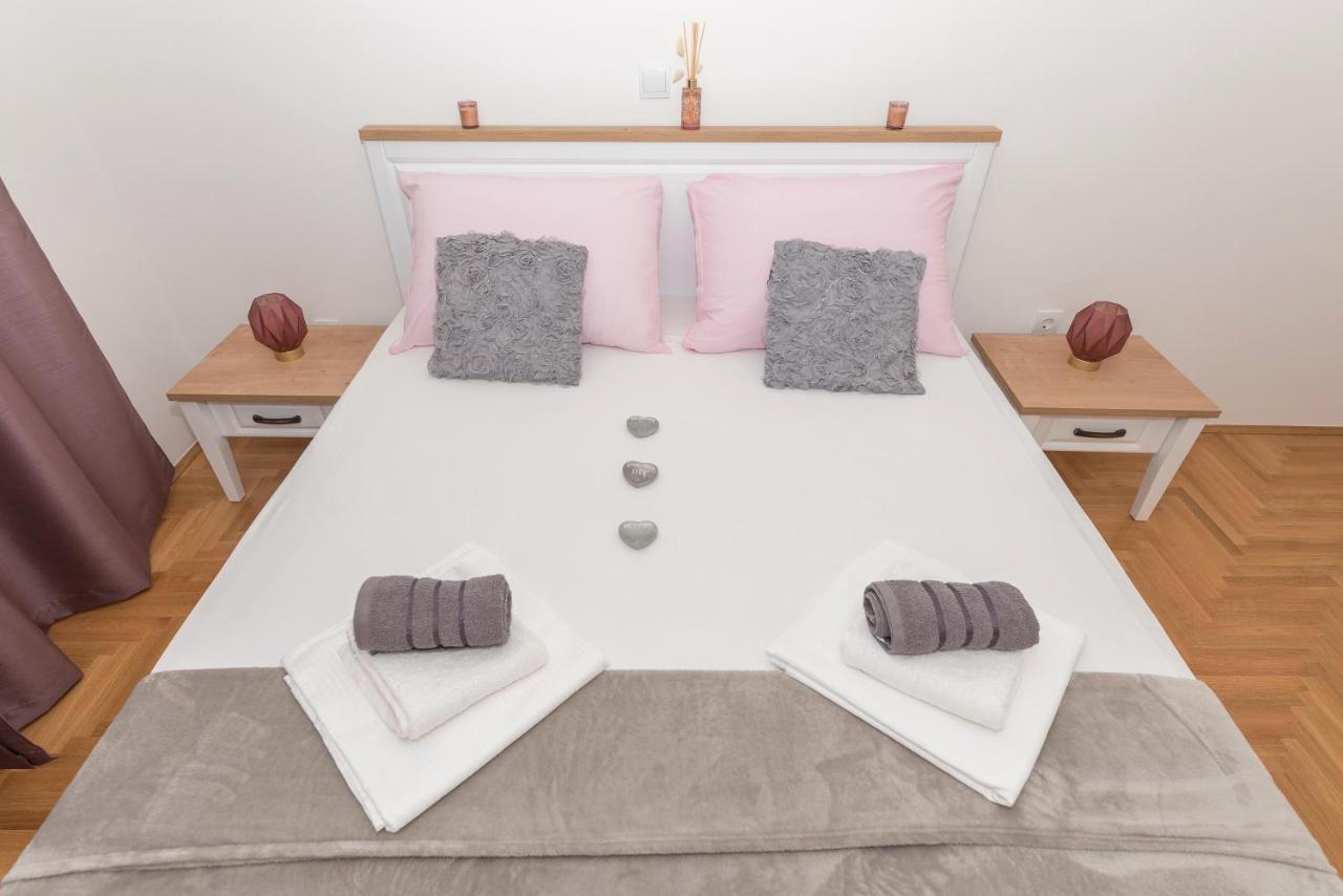 Deluxe 3 Bedroom Apartment With Sea View 바스카보다 외부 사진
