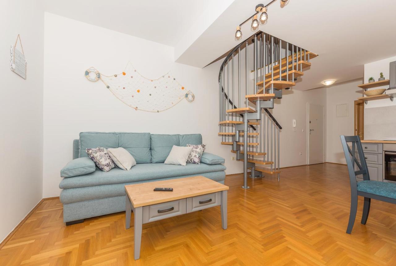 Deluxe 3 Bedroom Apartment With Sea View 바스카보다 외부 사진