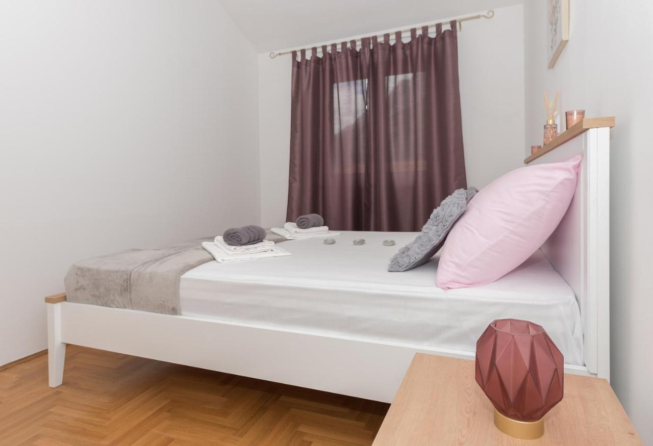 Deluxe 3 Bedroom Apartment With Sea View 바스카보다 외부 사진