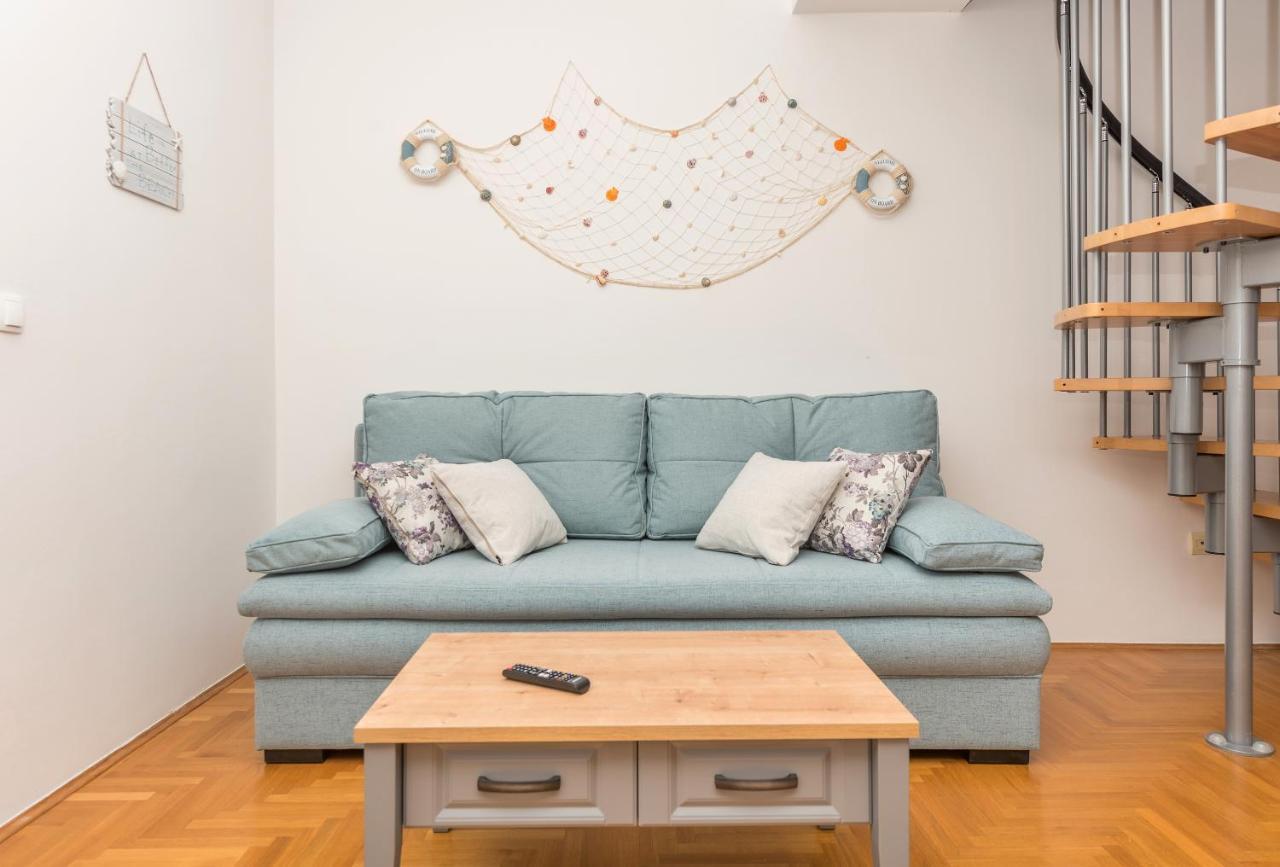 Deluxe 3 Bedroom Apartment With Sea View 바스카보다 외부 사진